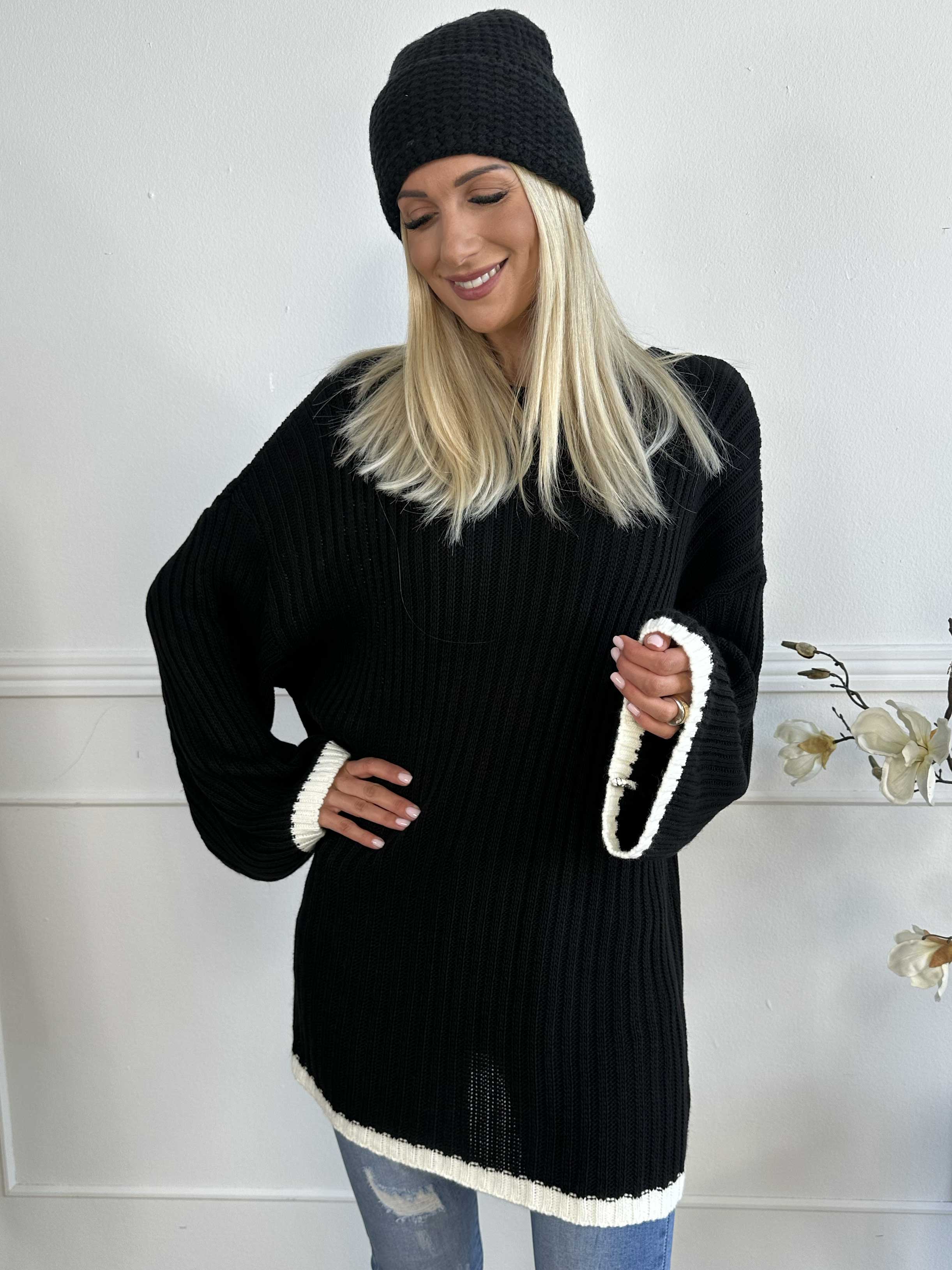 Violet - Stickad blus med färgad kant